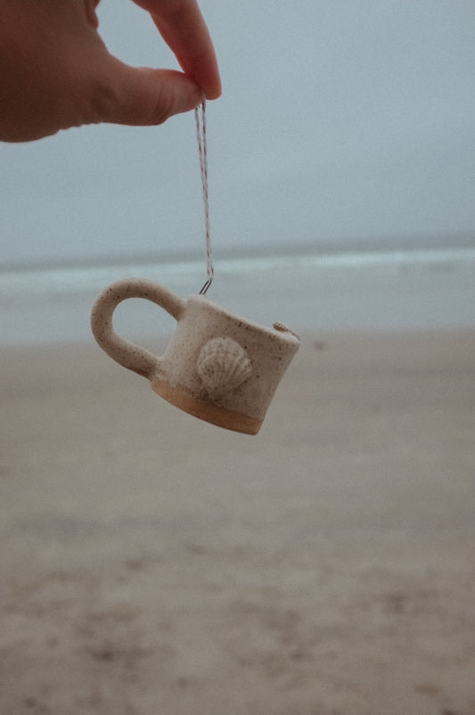 Shell mug Ornament